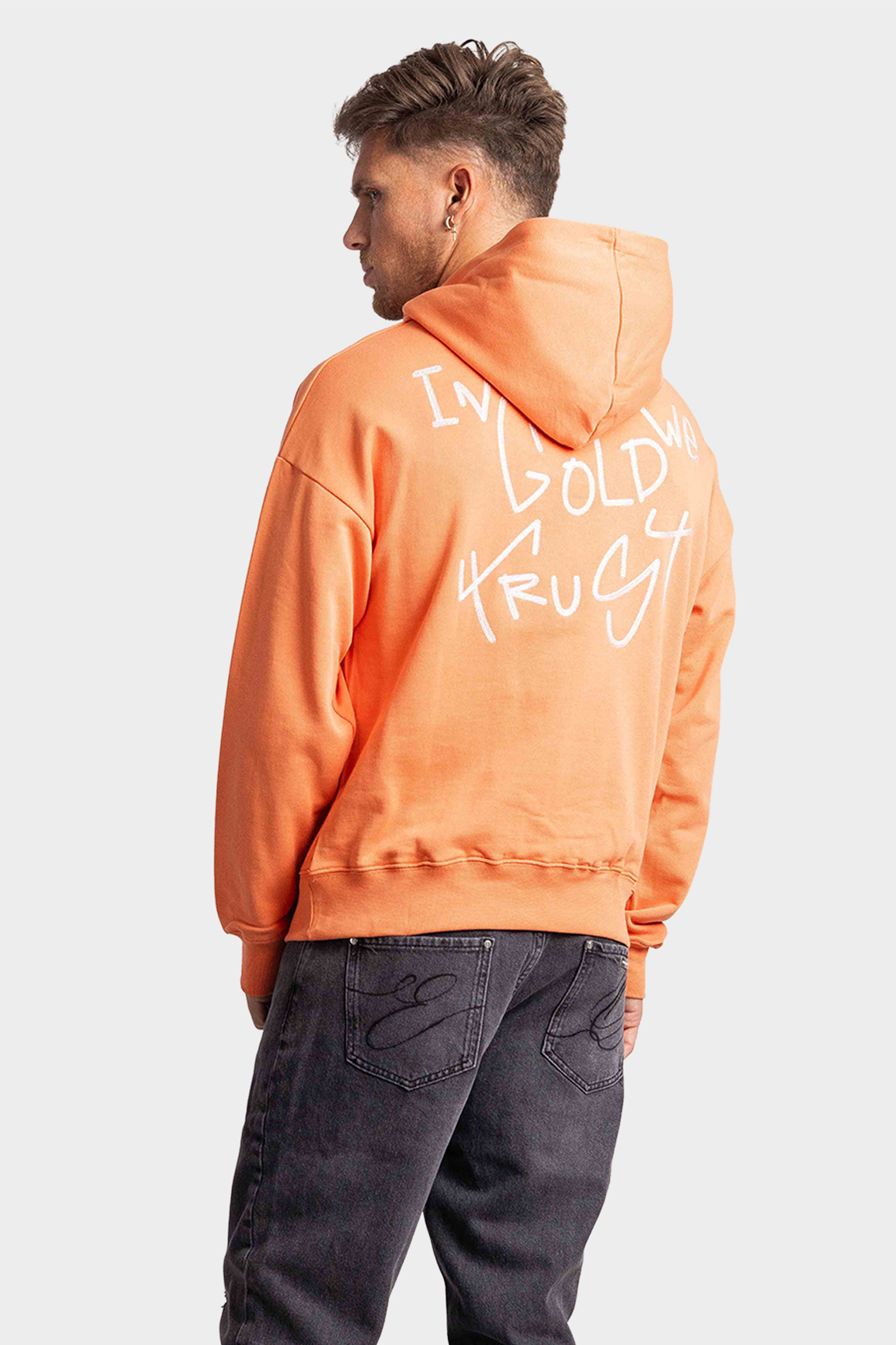 In Gold We Trust The Dyrdek Hoodie Heren Lichtoranje Heren shoppen? |  Soccerfanshop BE